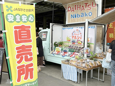 Nibako 出店の様子
